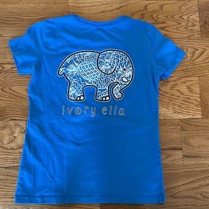 Ivory Ella blue pineapple short sleeve pocket tee